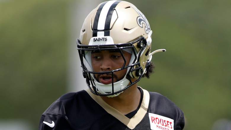 Elliott Davison #35 of the New Orleans Saints takes part in drills during mandatory mini camp
