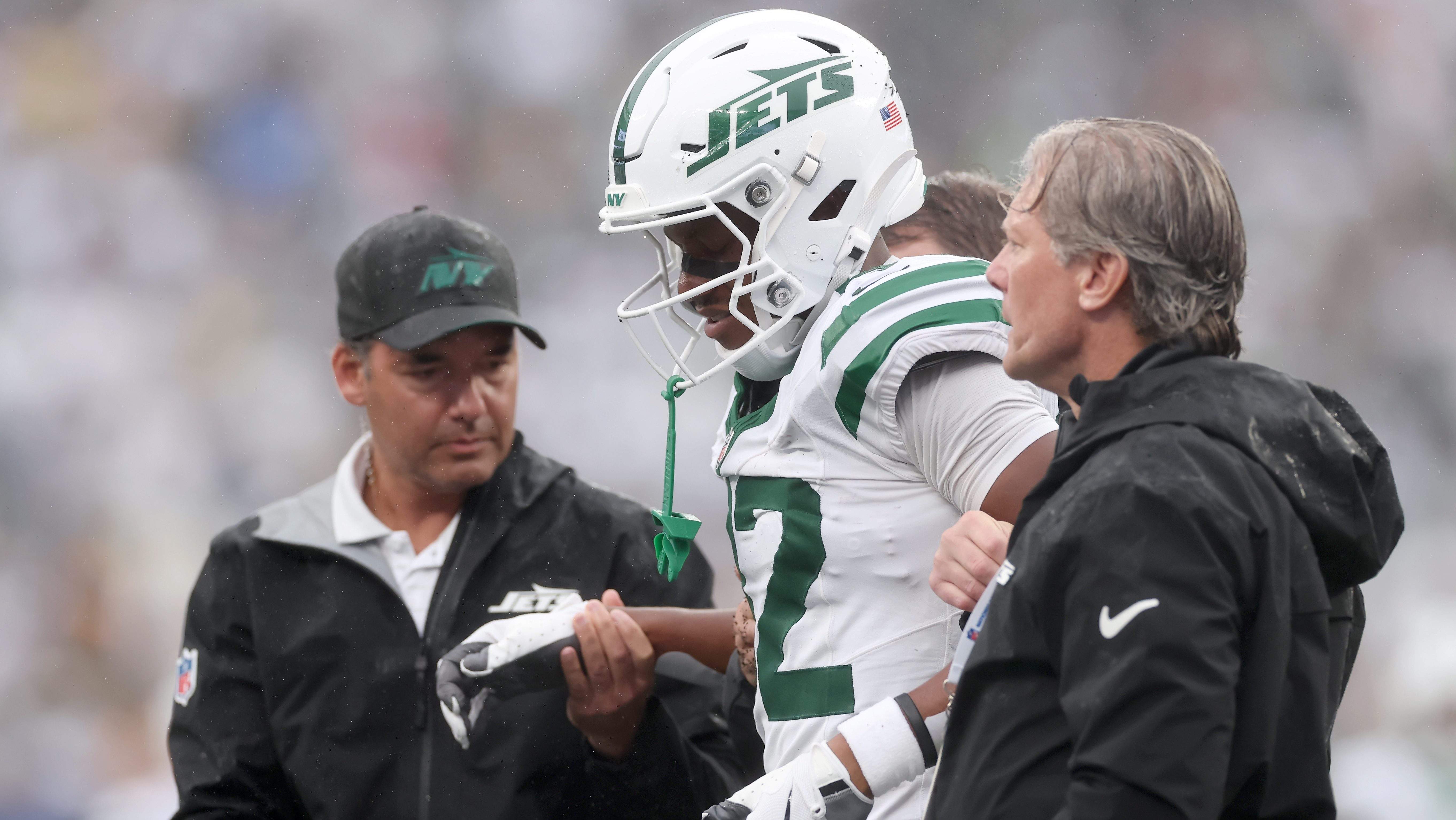 Demands Grow Loud for Jets to Cut WR After Bad Packers Game