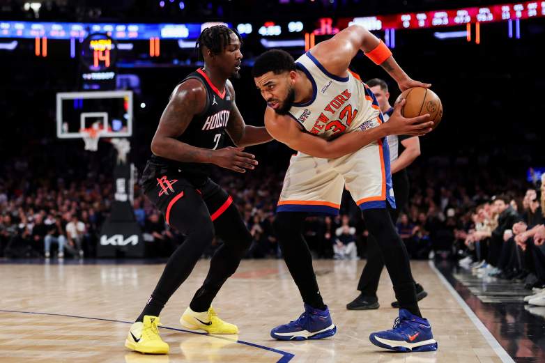 Houston Rockets v New York Knicks