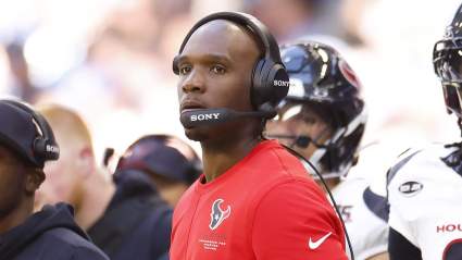 6-Foot-1, 205-Pound Wide Receiver Leaves Texans in Surprise Roster Move