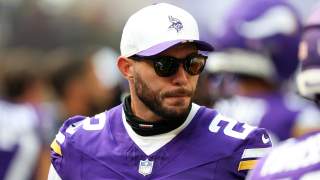 Vikings Clear Roster Spot for Harrison Smith With 6-Foot-4 Tight End