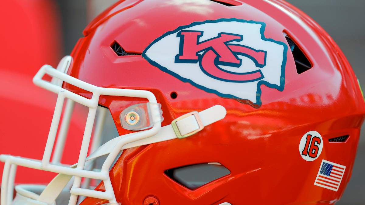 Chiefs Share Joshua Ezeudu Personal News Before Colts Game