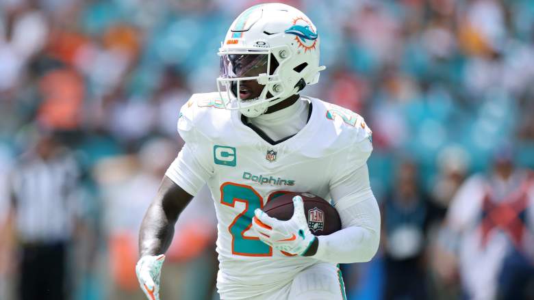 Miami Dolphins running back De'Von Achane