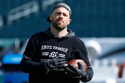 Zach Ertz Gets Questionable Status For Eagles-Bears On Thursday