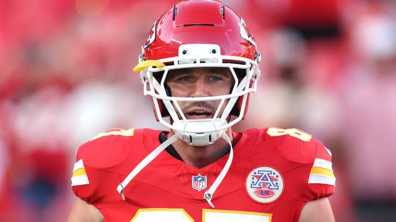 Travis Kelce #87 of the Kansas City Chiefs looks on