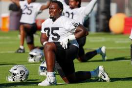 Seahawks Sign Massive Rookie Defender After Tuesday Workout