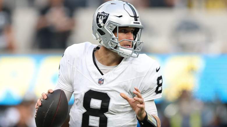 Las Vegas Raiders v Los Angeles Chargers