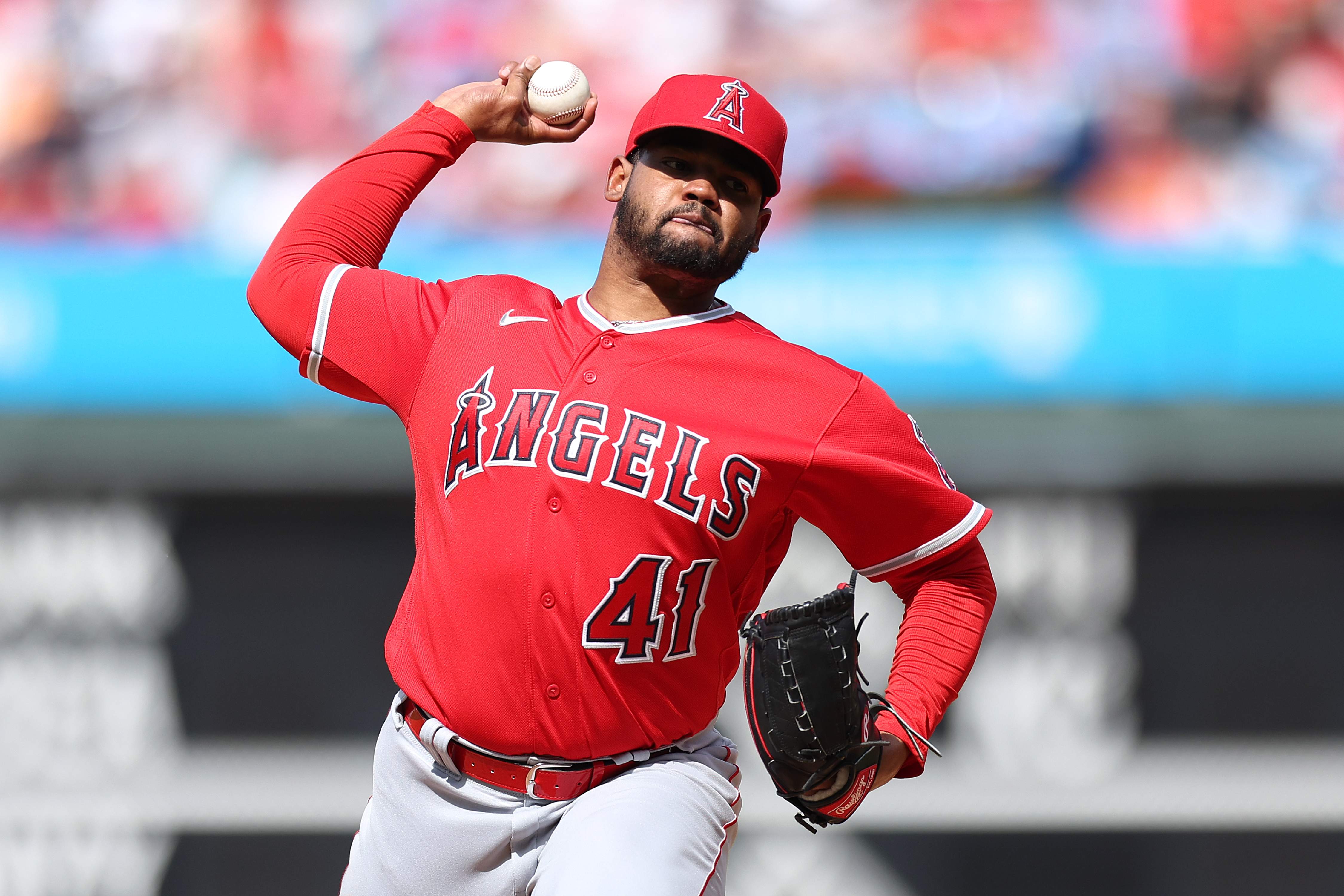 Los Angeles Angels v Philadelphia Phillies