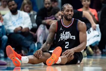 Kawhi Leonard Receives Harsh Comments After Being Barely Punished By NBA