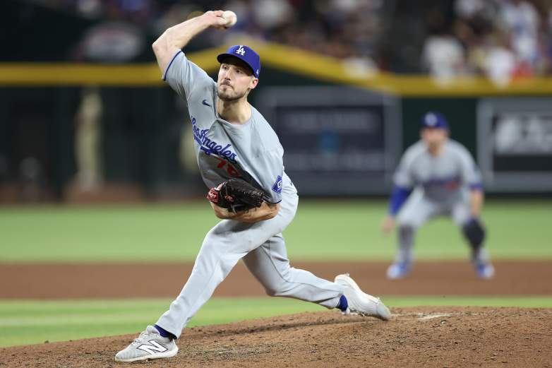 Los Angeles Dodgers v Arizona Diamondbacks