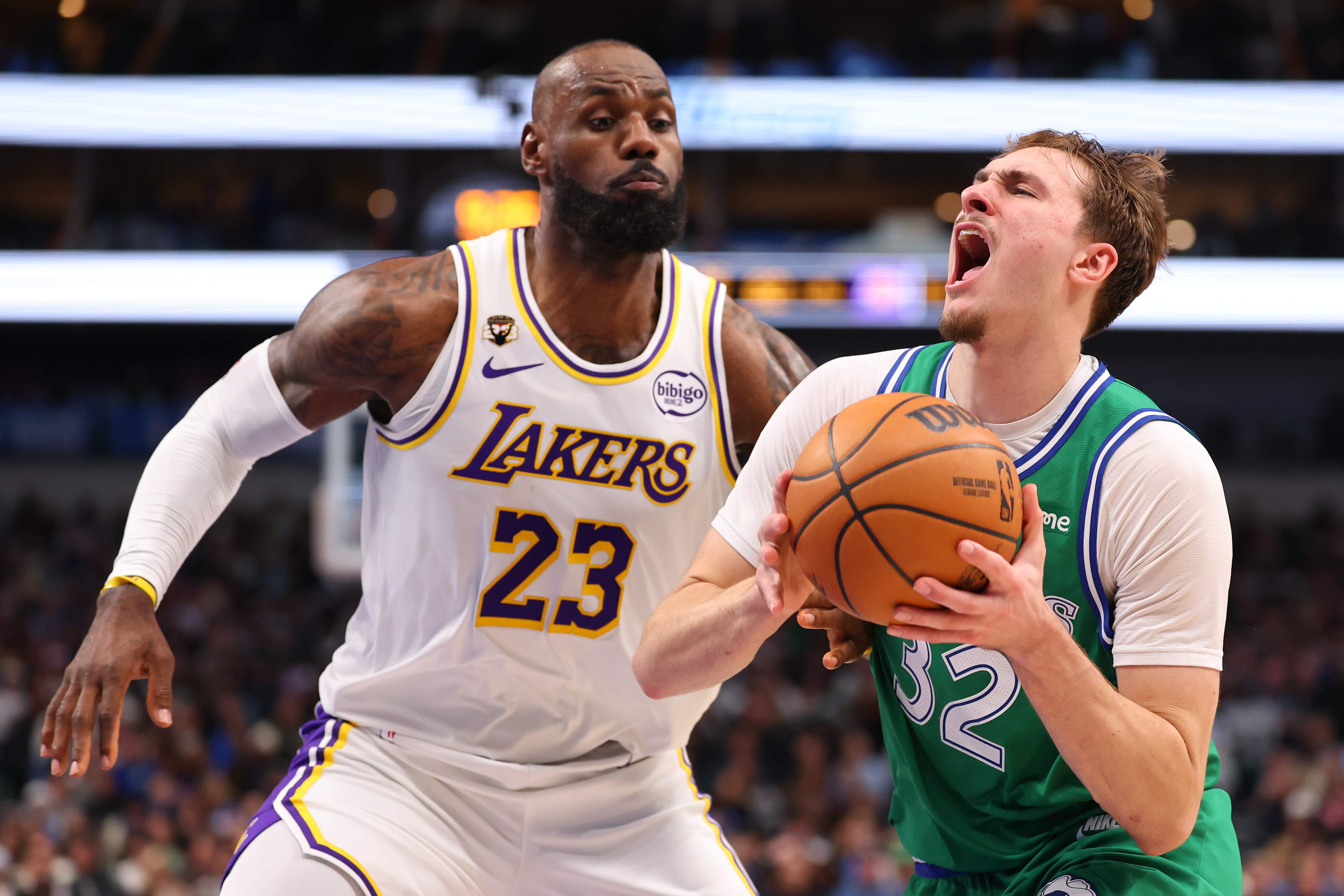 Los Angeles Lakers v Dallas Mavericks