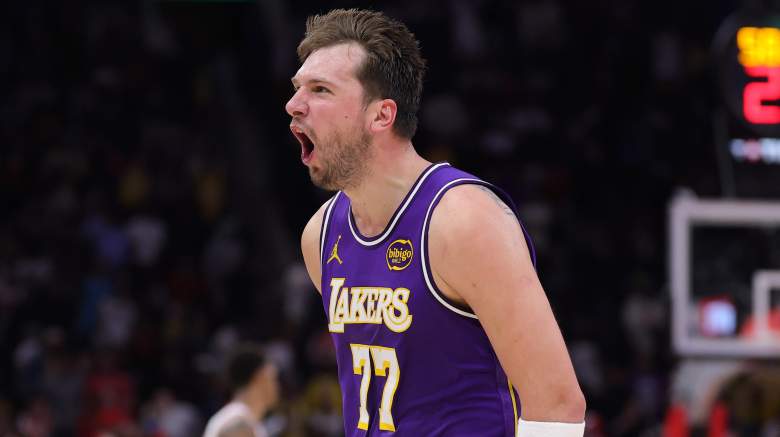 Los Angeles Lakers v Houston Rockets