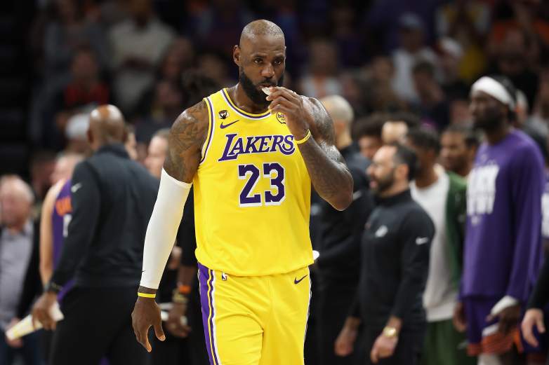 Los Angeles Lakers v Phoenix Suns