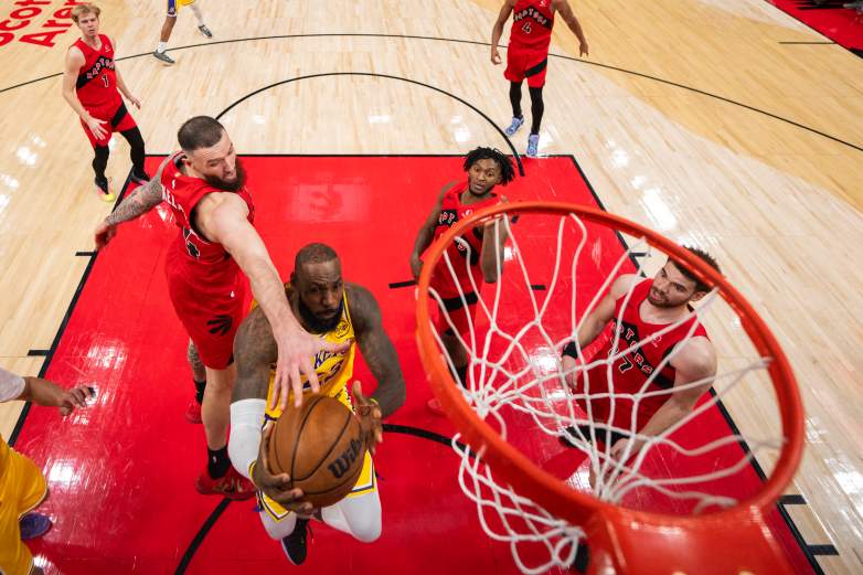Los Angeles Lakers v Toronto Raptors