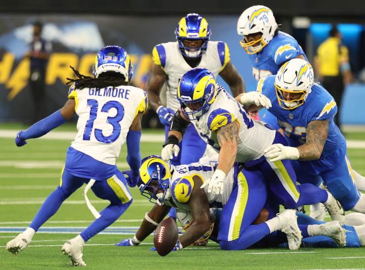Los Angeles Rams v Los Angeles Chargers