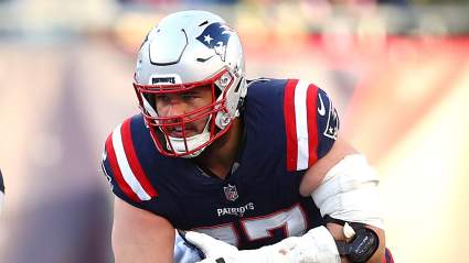 Patriots Re-Sign Veteran Starter, Add 298-Tackle Rookie Before Week 1