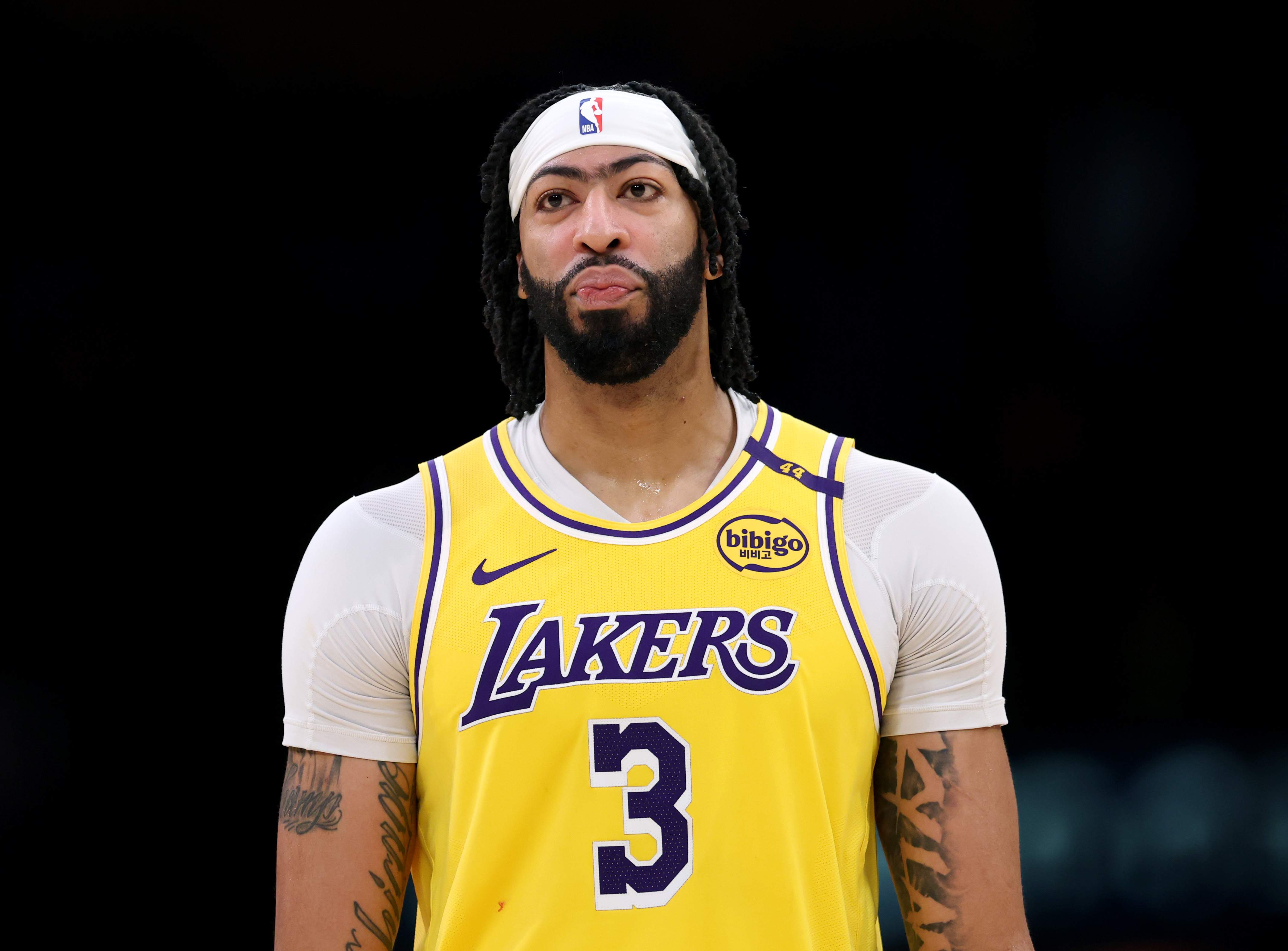 Miami Heat v Los Angeles Lakers