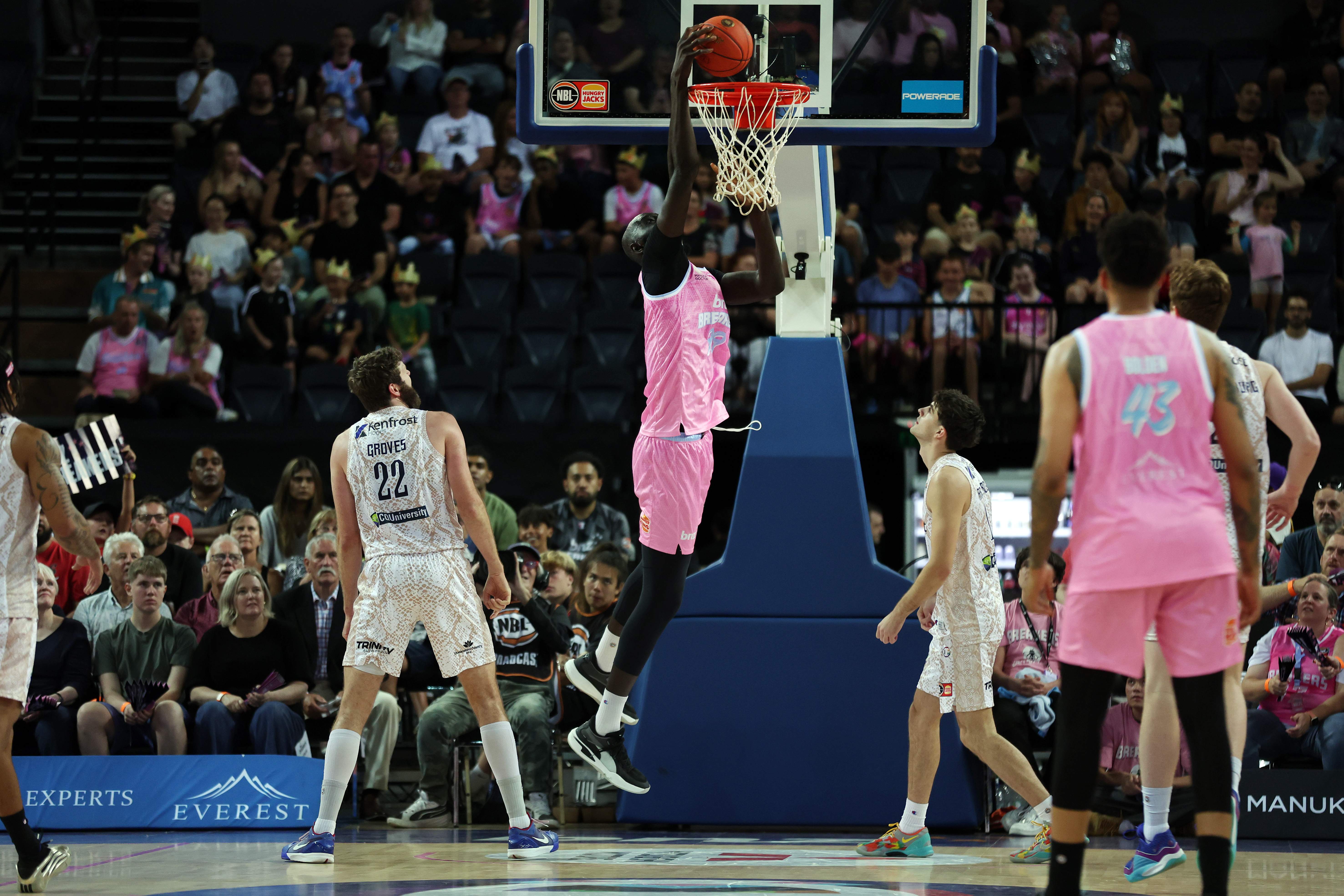 76ers Add 7-Foot-6 Center, Son of Top Executive for Training Camp