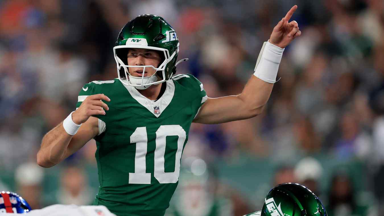 Jets Receive Harsh Cade Klubnik Reminder Before Titans Game