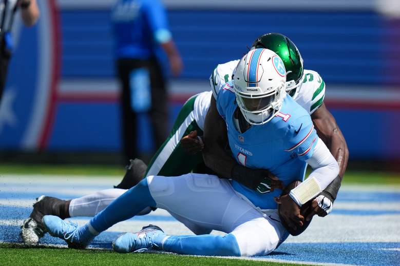 New York Jets v Tennessee Titans