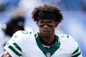 New York Jets v Tennessee Titans