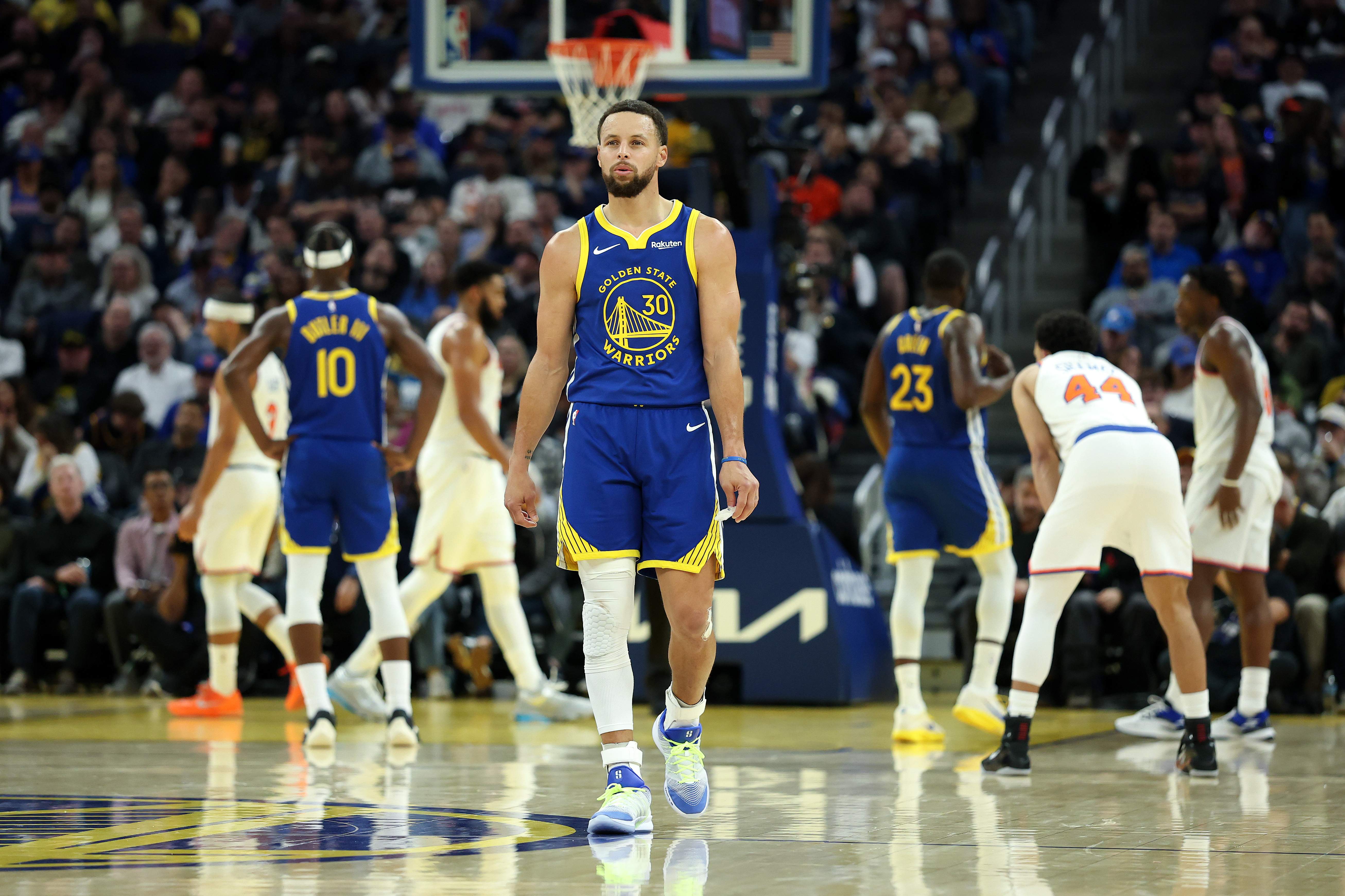 New York Knicks v Golden State Warriors