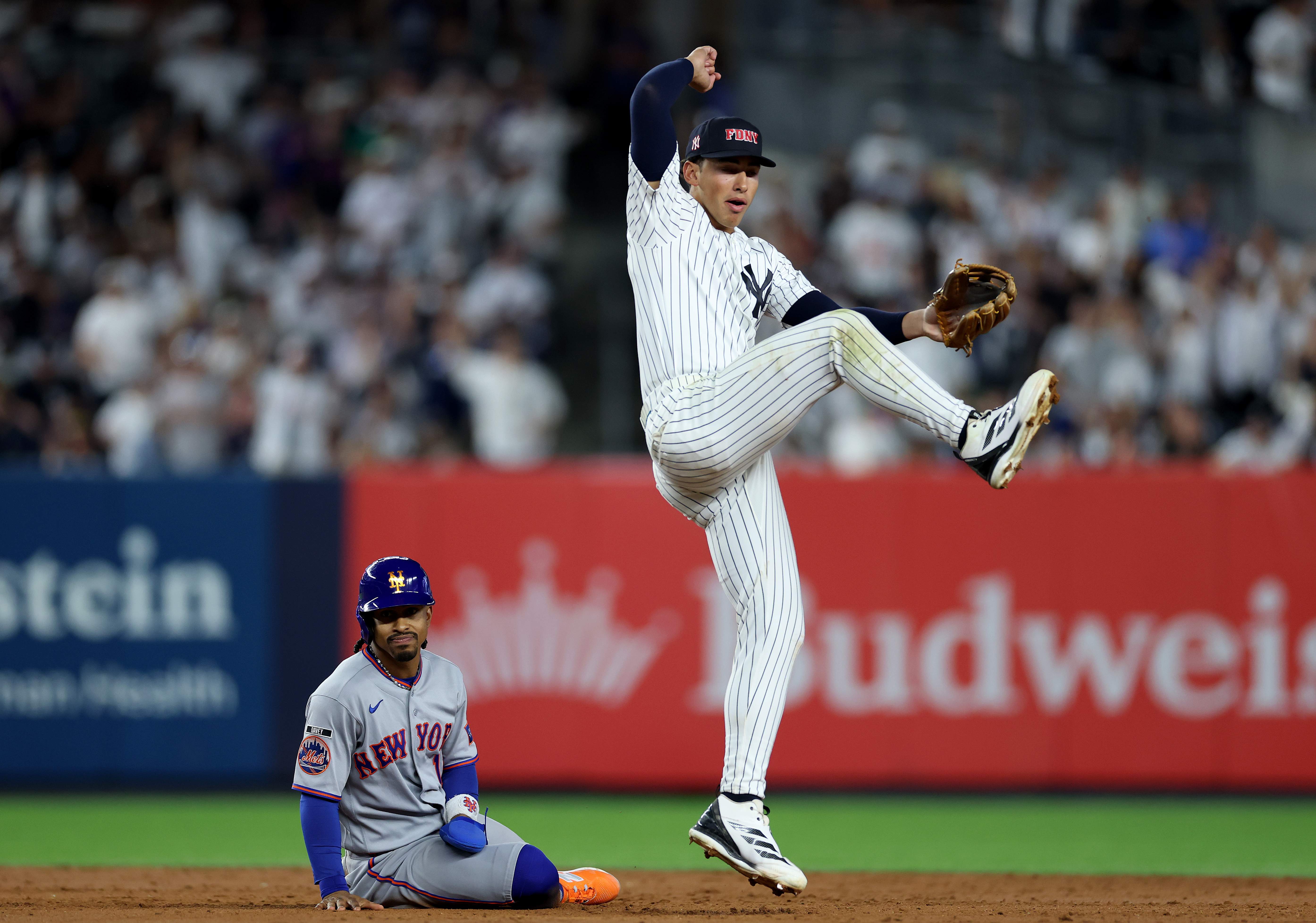 New York Mets v New York Yankees