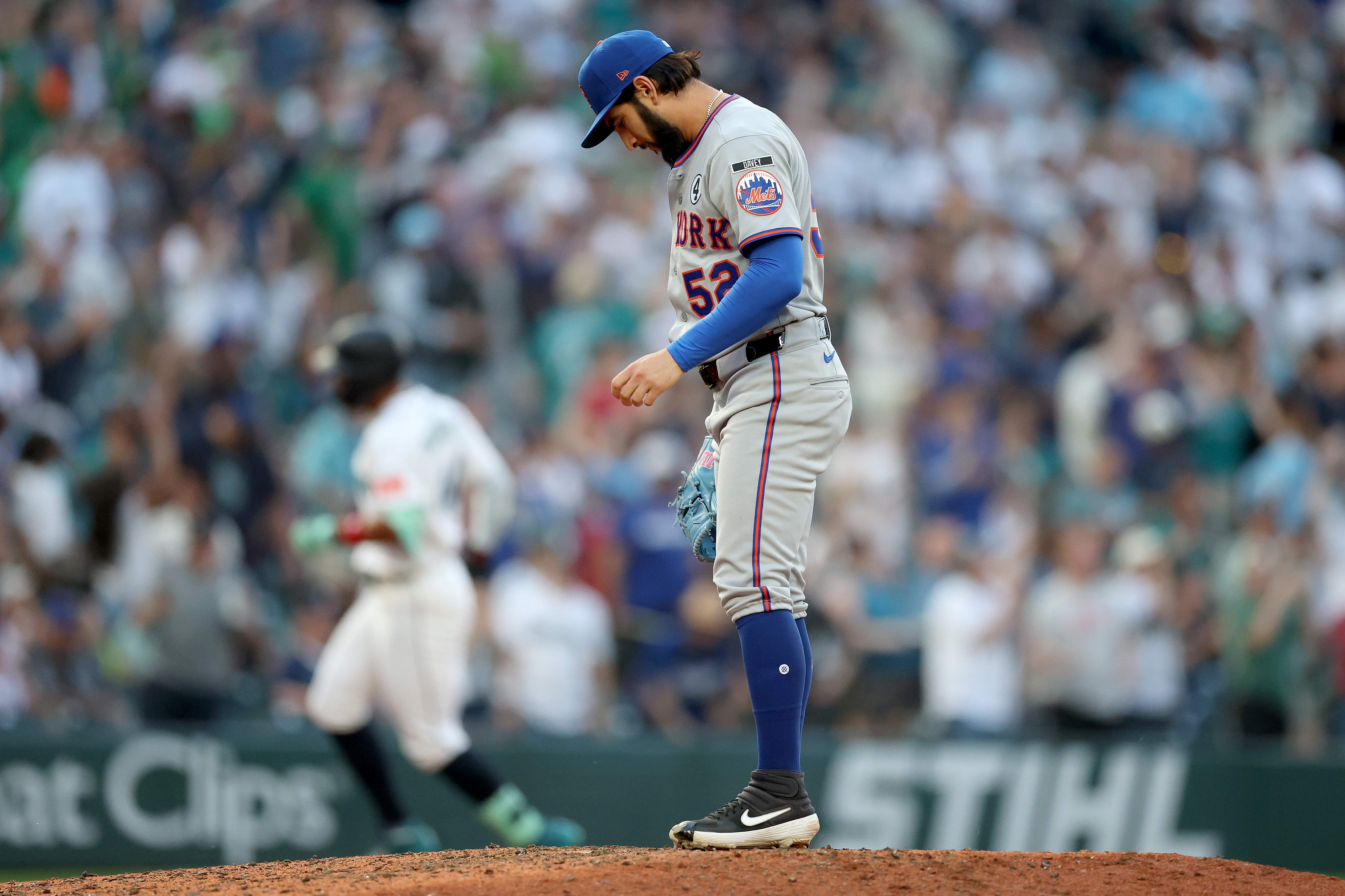 New York Mets Announce Injury News on 9-Year MLB Player