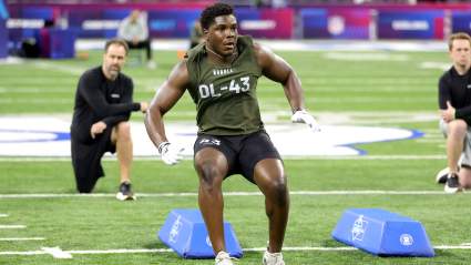Patriots Sign Former Eagles Linebacker After Recent Release