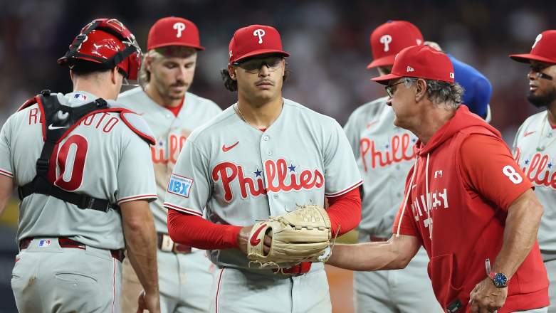 Philadelphia Phillies v Arizona Diamondbacks