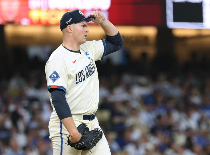San Francisco Giants v Los Angeles Dodgers