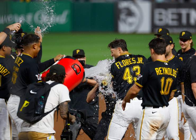 San Francisco Giants v Pittsburgh Pirates