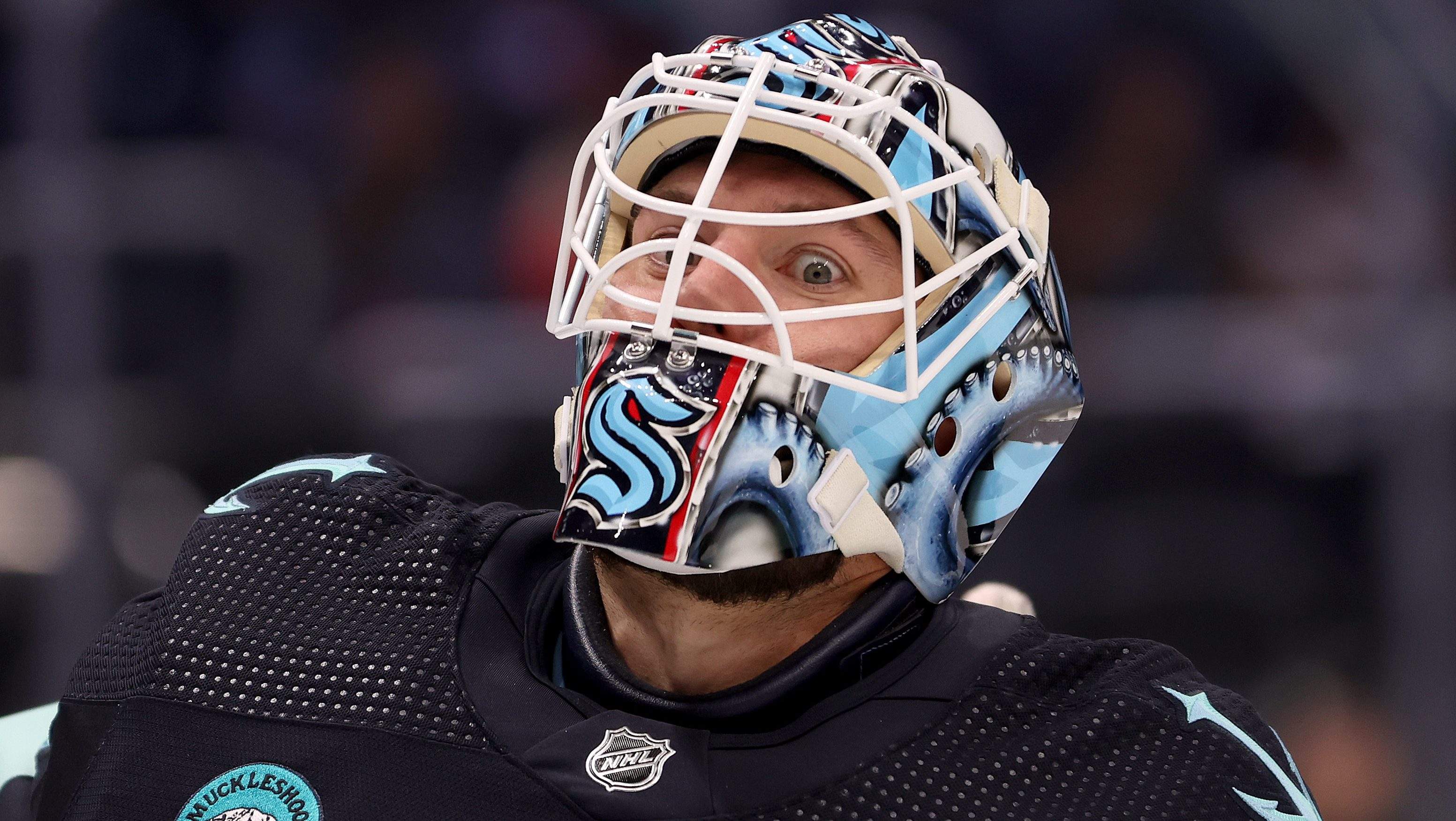 Vancouver Canucks Quickly Release 32-Year-Old Goalie Before Oilers Matchup