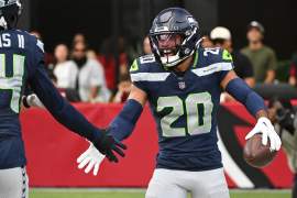 Seahawks Star Suddenly Misses Practice With Injury Before Commanders Game
