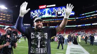 Seahawks’ Leonard Williams Gets ‘Tough Road’ Message From NFL Legend