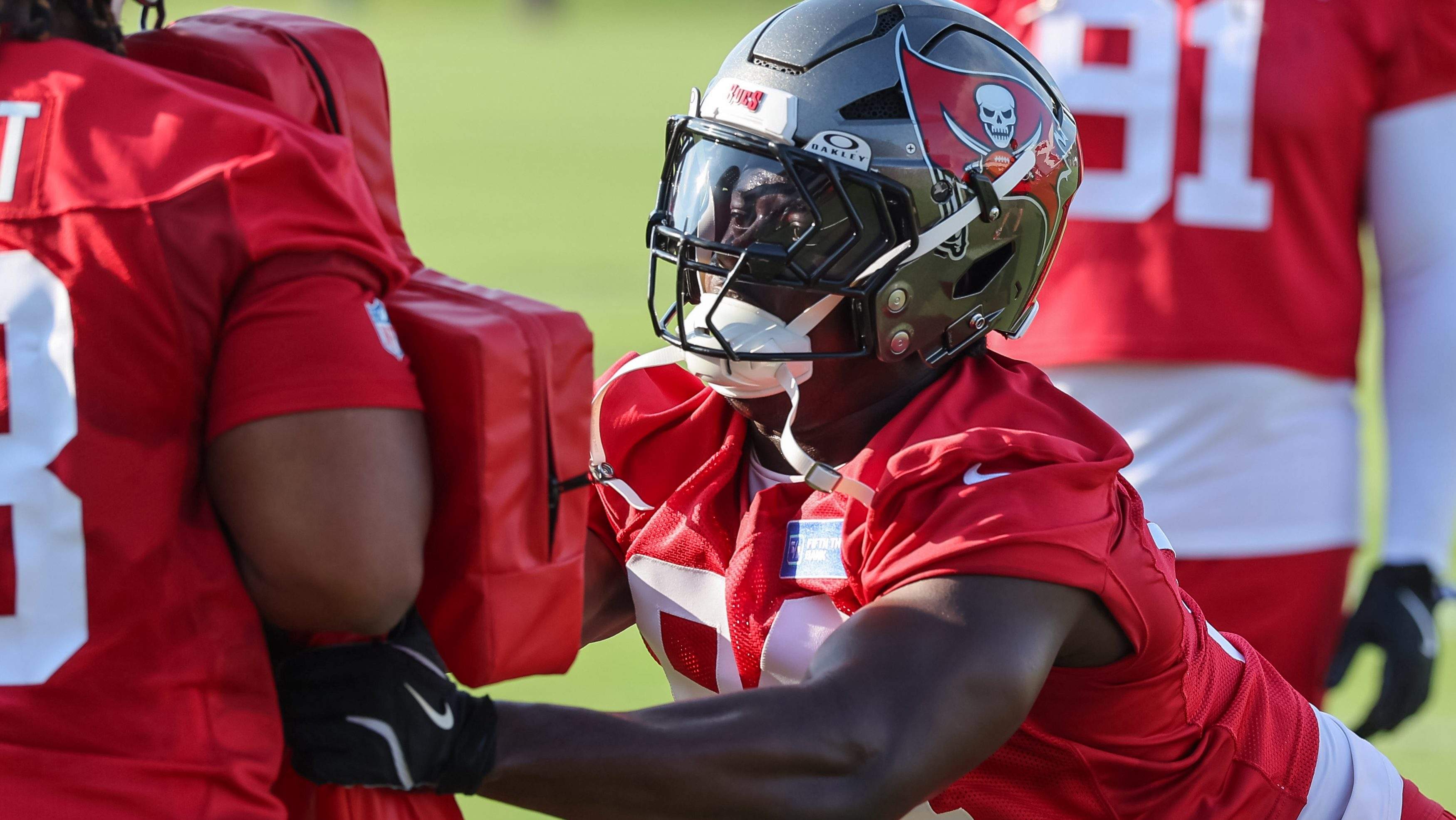 Bucs' Injury-Prone 1st-Round Pick Called NFL's Top 'X-Factor'
