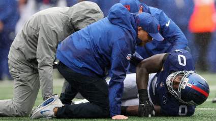 Giants All-Pro Leaves Titans Game With ‘Serious’ Knee Injury