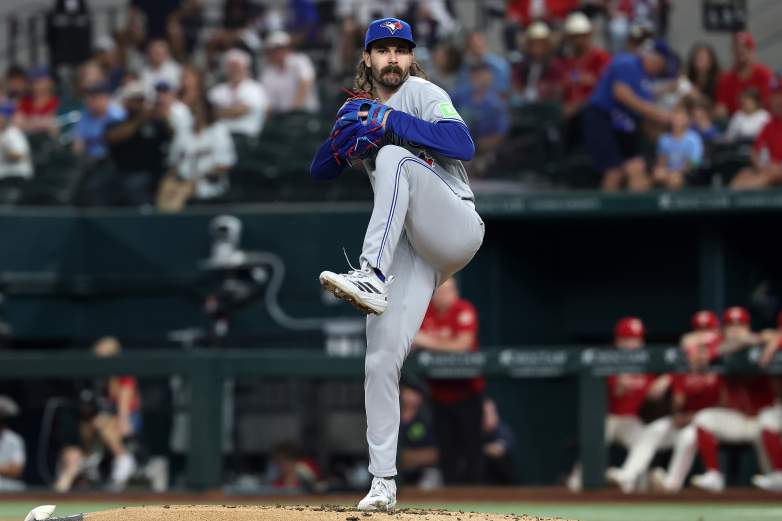 Toronto Blue Jays v Texas Rangers