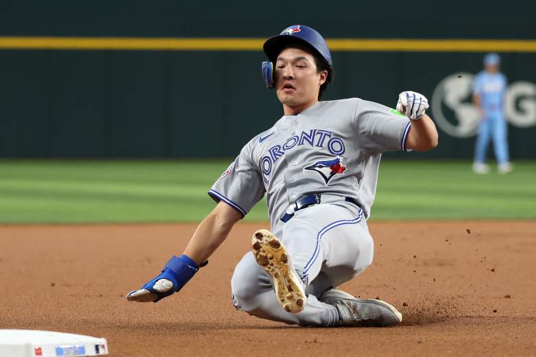 Toronto Blue Jays v Texas Rangers