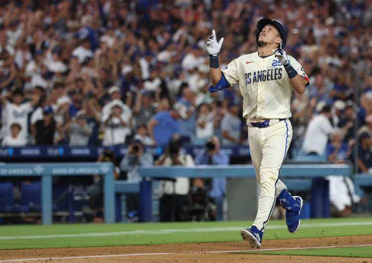 Washington Nationals v Los Angeles Dodgers