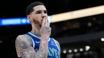 Lonzo Ball Reacts to LaMelo Ball’s Viral Travel Non-Call in Timberwolves Debut