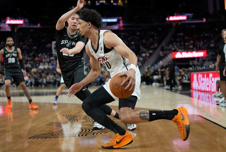 Spurs roster:Kendall Brown driving to the basket
