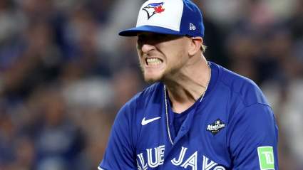 Blue Jays Will Pay Jeff Hoffman $5.42 Million to Pitch For Twins in 2027