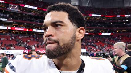 Bears QB Caleb Williams Receives Career News Before Patriots Game