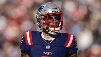 Patriots Star Christian Gonzalez Sends Strong Message on Caleb Williams, Bears Offense