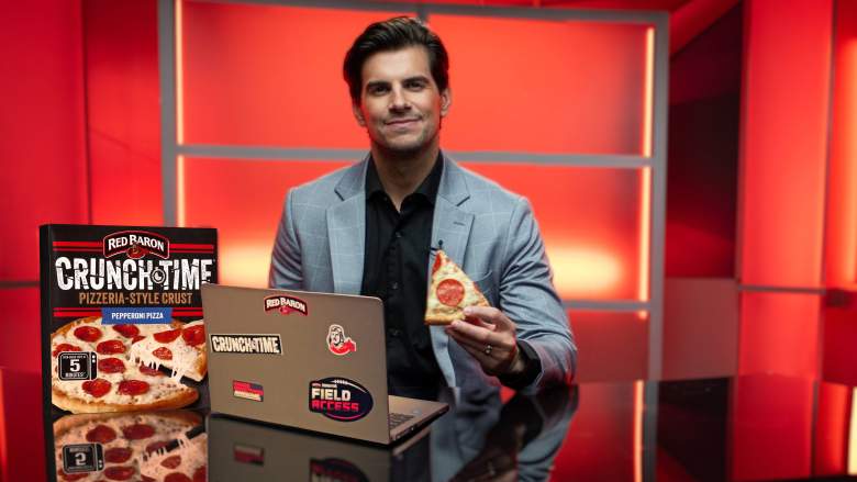 NFL insider Field Yates