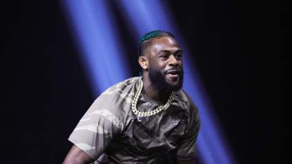 Aljamain Sterling Offers Unique Scorecard for Yan vs. Dvalishvili 3