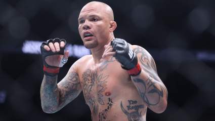 VIDEO: Anthony Smith Knocked Out in 1st MMA Fight Since Arrest