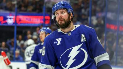 Chicago Blackhawks Trade Pitch Acquires Nikita Kucherov in Blockbuster