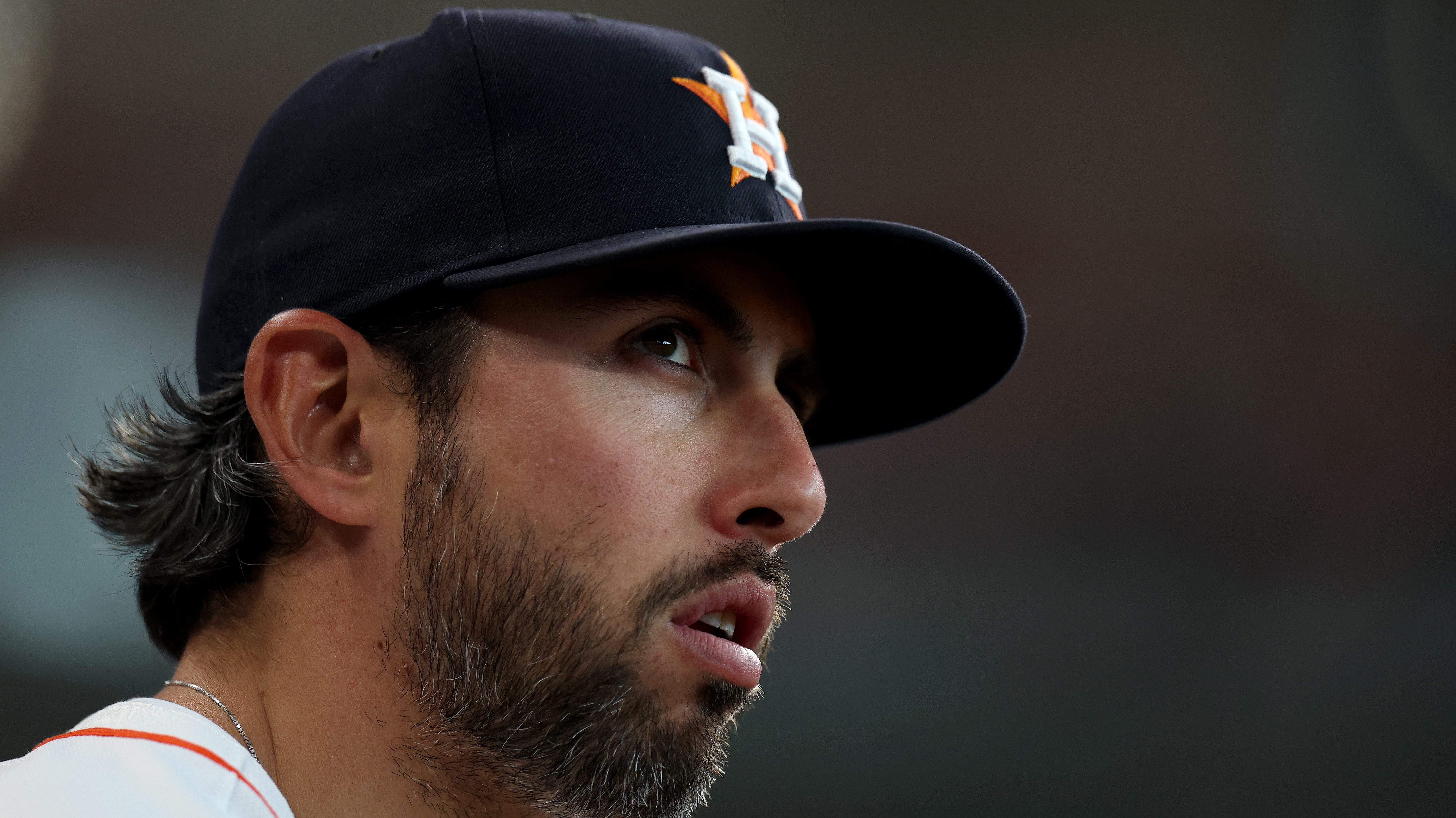 Astros Lose Longtime Coach to Major League Rival